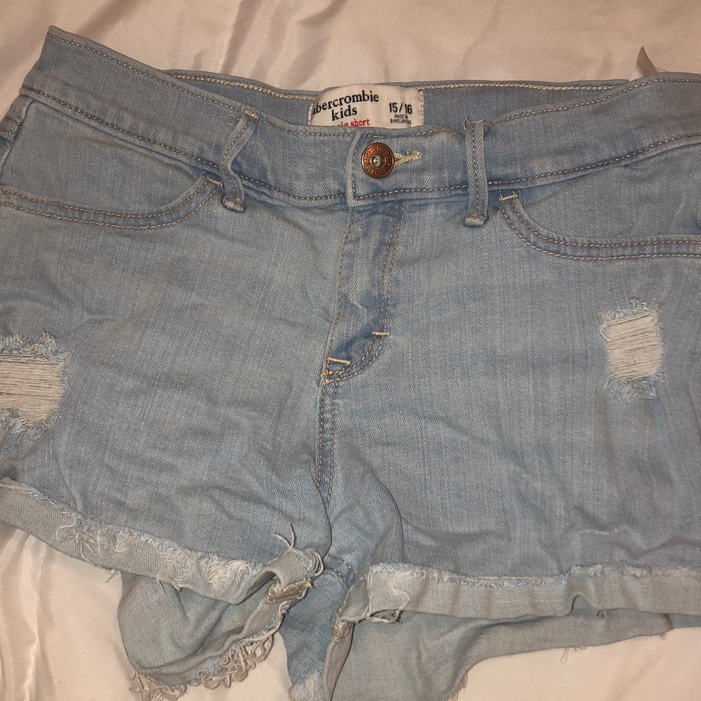 Abercrombie light wash shorts